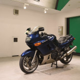 Мотоцикл Kawasaki ZZ-R400 с пробегом 33836 km
