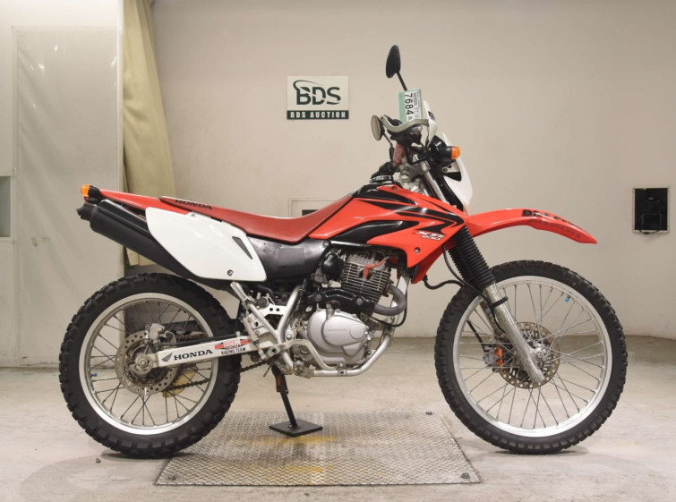 Мотоцикл Honda XR230 с пробегом 8777 km