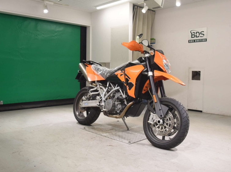 Мотоцикл KTM 950 SUPERMOTO з пробігом 2951 km