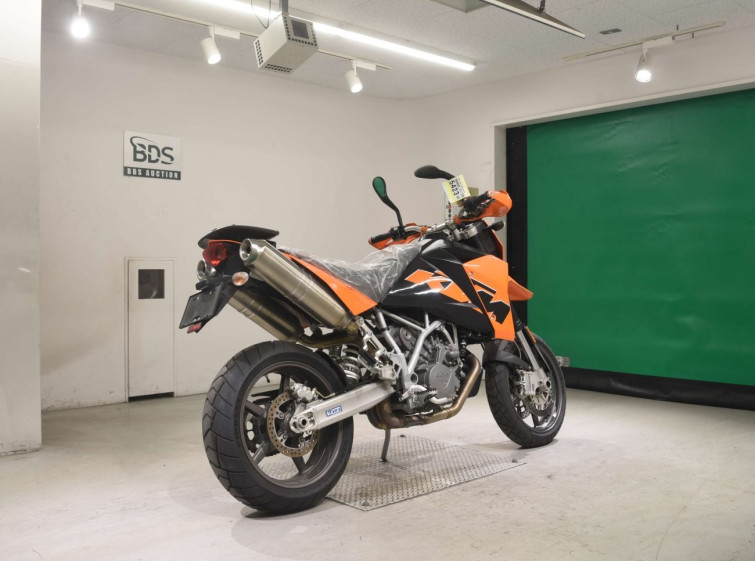 Мотоцикл KTM 950 SUPERMOTO з пробігом 2951 km