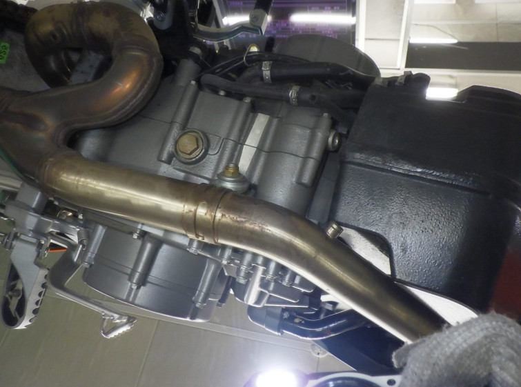 Мотоцикл KTM 950 SUPERMOTO з пробігом 2951 km