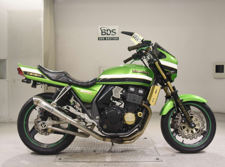 Мотоцикл Kawasaki ZRX400 з пробігом 87221 km