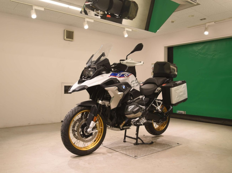 Мотоцикл BMW R1250GS з пробігом 28217 km