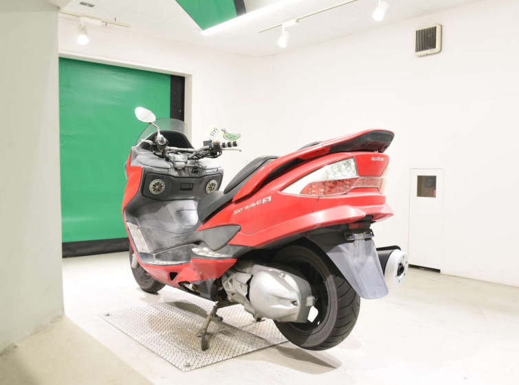 Мотоцикл Suzuki SKYWAVE 250S с пробегом 31071 km