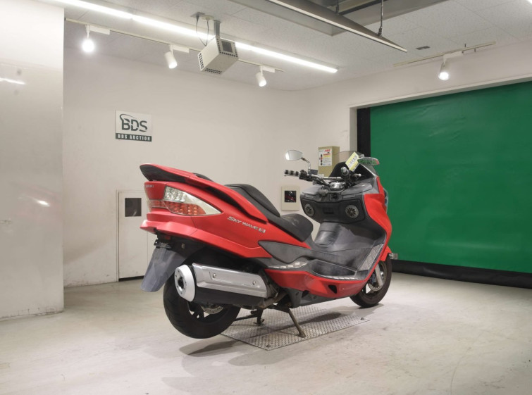 Мотоцикл Suzuki SKYWAVE 250S с пробегом 31071 km