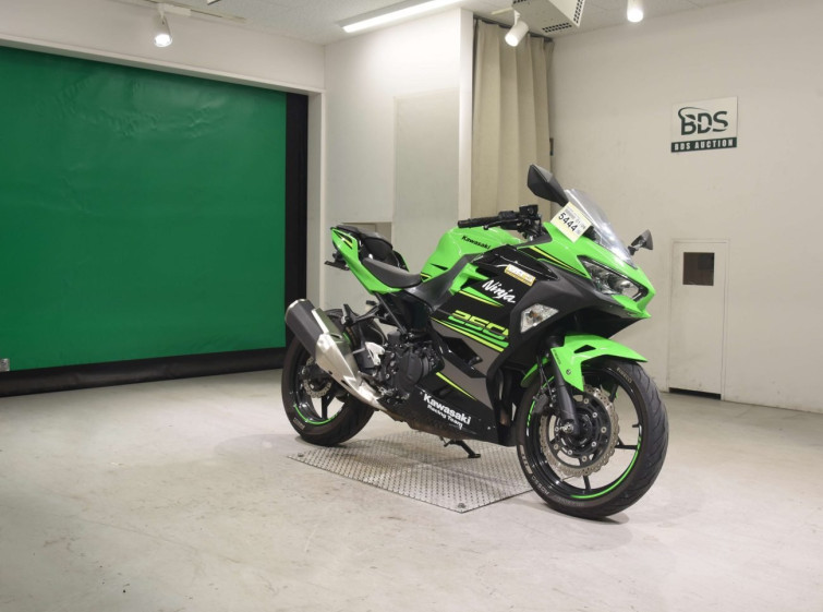 Мотоцикл Kawasaki NINJA250 с пробегом 37159 km