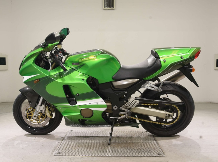 Мотоцикл Kawasaki NINJA ZX-12R с пробегом 494 m