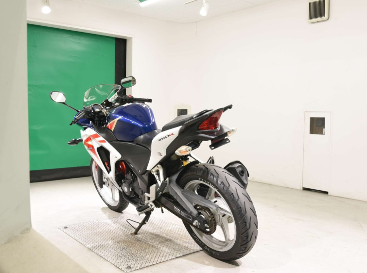 Мотоцикл Honda CBR250RA с пробегом 29280 km