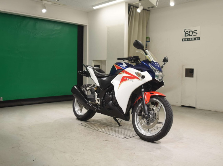 Мотоцикл Honda CBR250RA с пробегом 29280 km