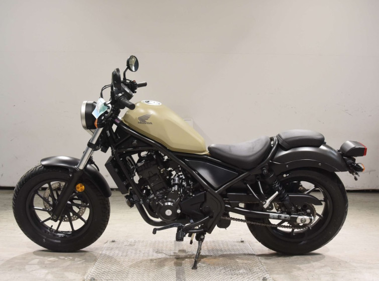 Мотоцикл Honda REBEL CMX250 з пробігом 2538 km