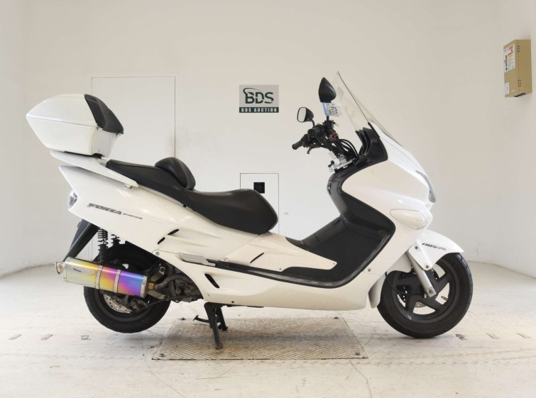 Мотоцикл Honda FORZA з пробігом 74704 km