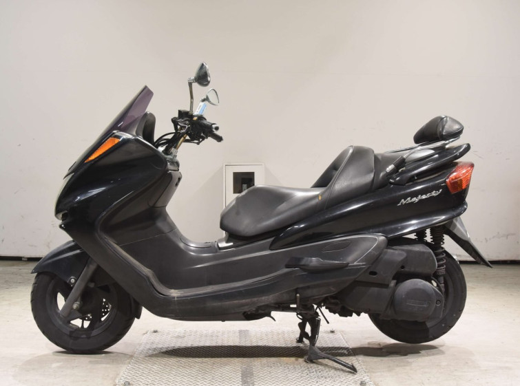 Мотоцикл Yamaha MAJESTY 250C з пробігом 75840 km