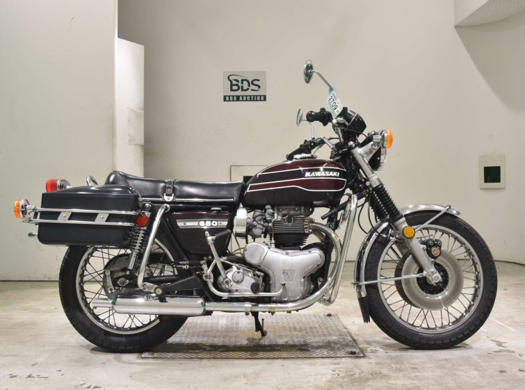 Мотоцикл Kawasaki W3 з пробігом 43765 km