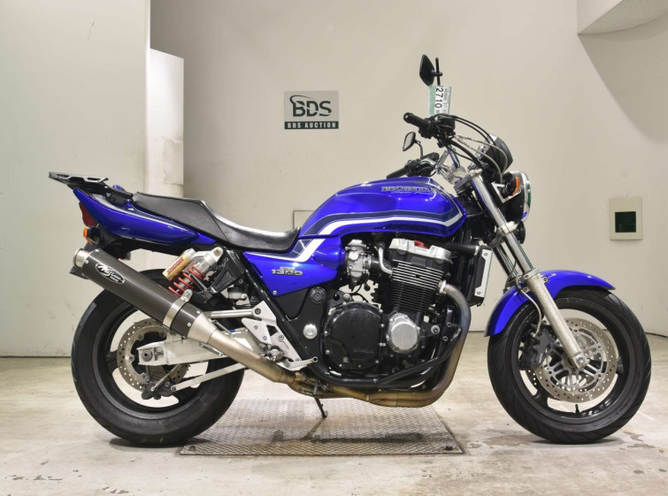 Мотоцикл Honda CB1300SF с пробегом 1472 km