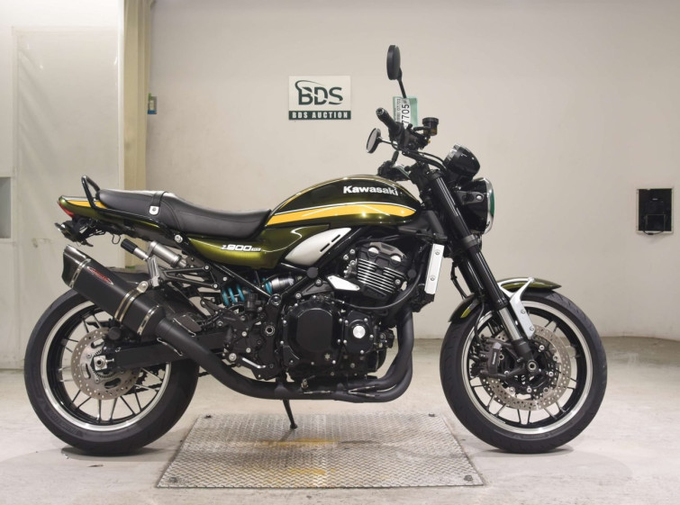 Мотоцикл Kawasaki Z900RS з пробігом 14000 km