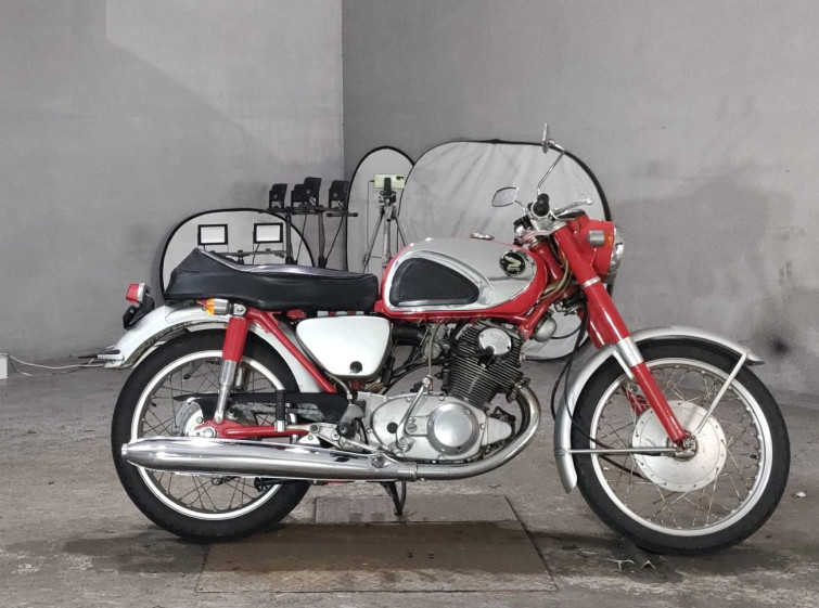 Мотоцикл Honda CBM72 с пробегом 22682 km