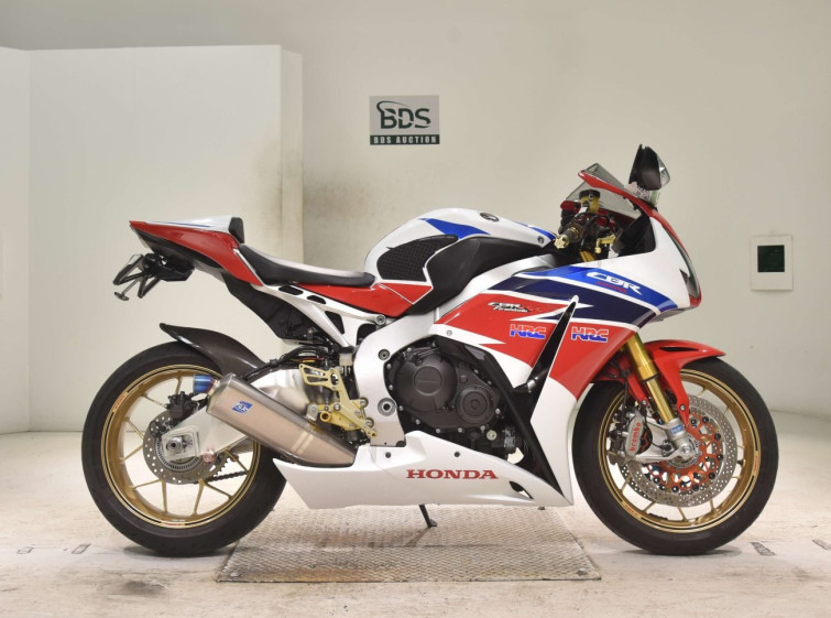 Мотоцикл Honda CBR1000RR з пробігом 19053 km