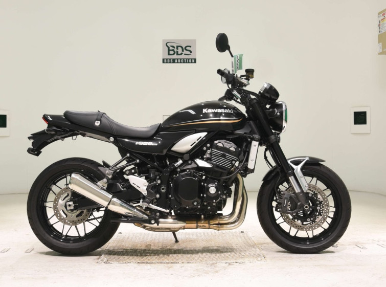 Мотоцикл Kawasaki Z900RS з пробігом 847 km