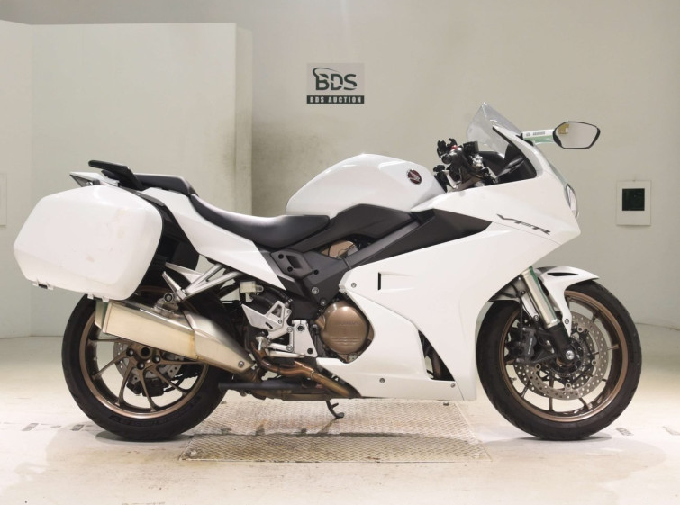 Мотоцикл Honda VFR800F с пробегом 22787 km