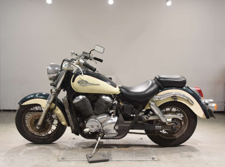 Мотоцикл Honda SHADOW400