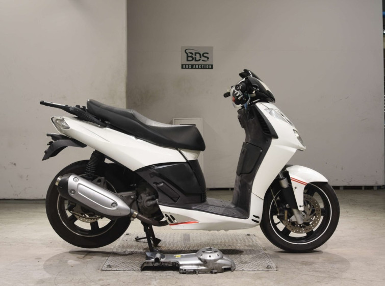 Мотоцикл Aprilia SPORTCITY250IE з пробігом 37441 km