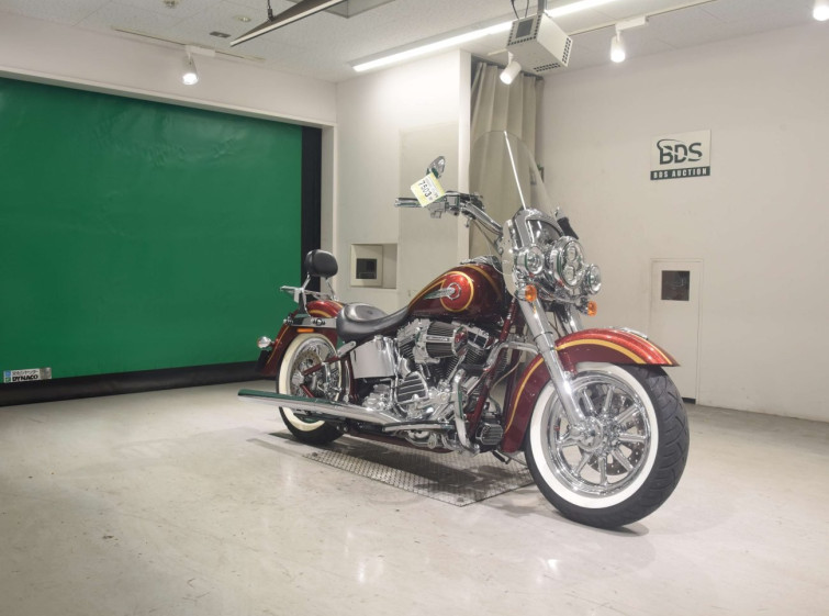 Мотоцикл HD DELUXE FLSTNSE1800 CVO з пробігом 21015 km