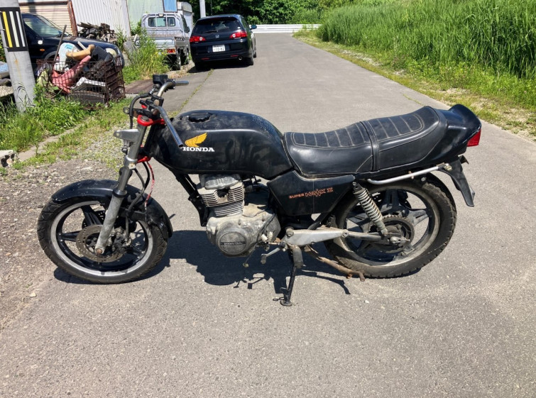 Мотоцикл Honda CB400 SUPER HAWK 3