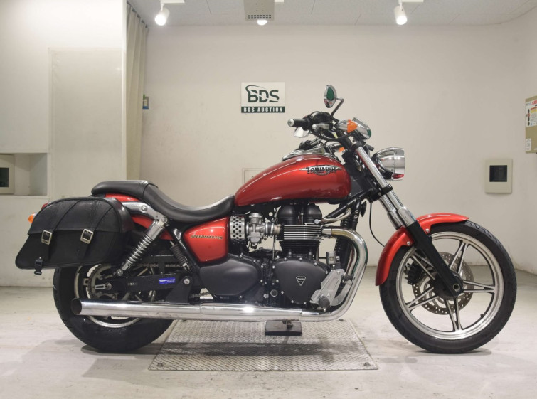 Мотоцикл Triumph SPEED MASTER з пробігом 14924 km