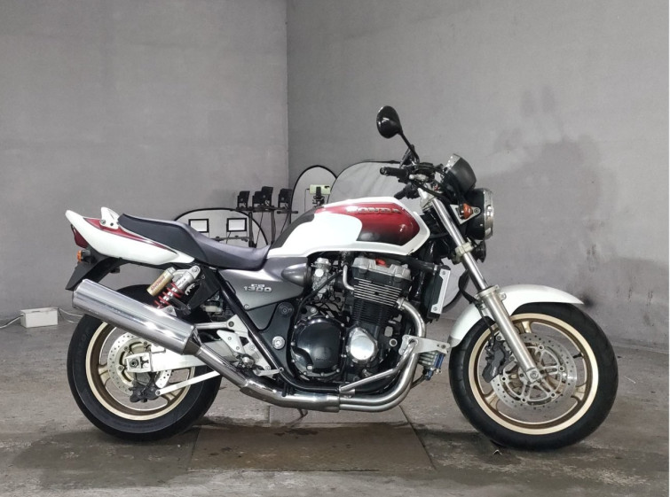 Мотоцикл Honda CB1300SF с пробегом 18638 km