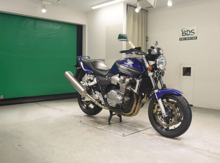 Мотоцикл Honda CB1300SF з пробігом 52695 km