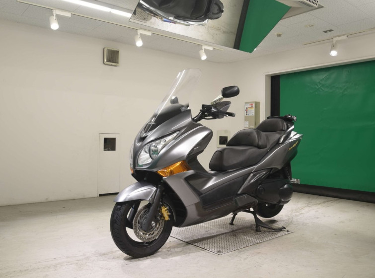 Мотоцикл Honda SILVERWING600GTA с пробегом 24730 km