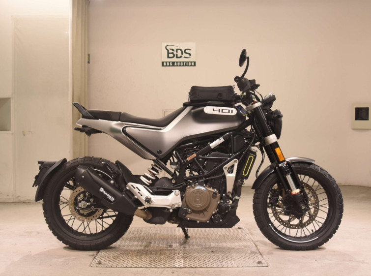 Мотоцикл Husqvarna SVARTPILEN 401 с пробегом 2722 km