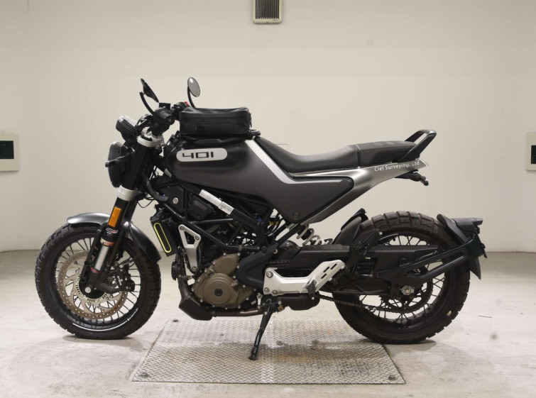 Мотоцикл Husqvarna SVARTPILEN 401 с пробегом 2722 km
