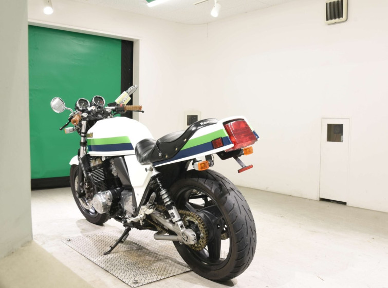 Мотоцикл Kawasaki ZRX400 з пробігом 33264 km