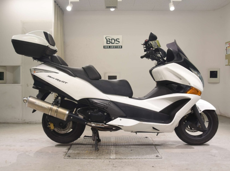 Мотоцикл Honda SILVERWING400GTA з пробігом 30851 km