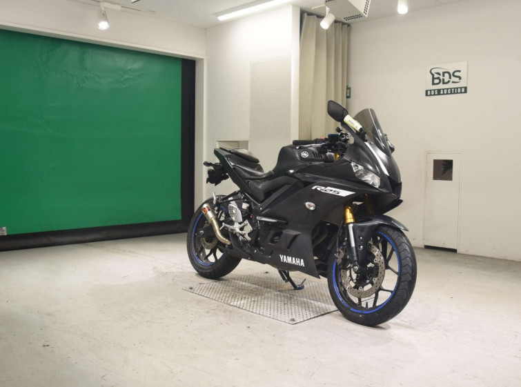 Мотоцикл Yamaha YZF-R25 з пробігом 17180 km