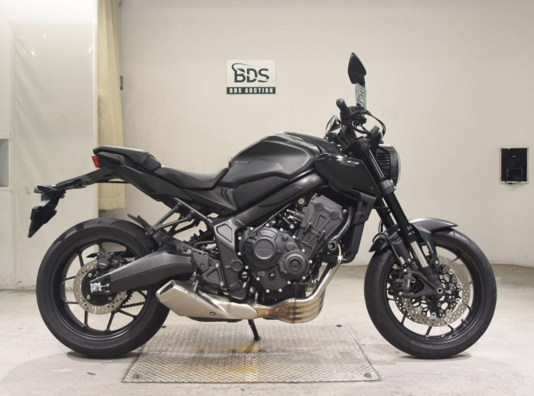 Мотоцикл Honda CB650R с пробегом 9773 km