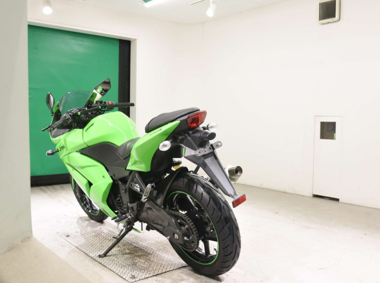 Мотоцикл Kawasaki NINJA250R с пробегом 11563 km
