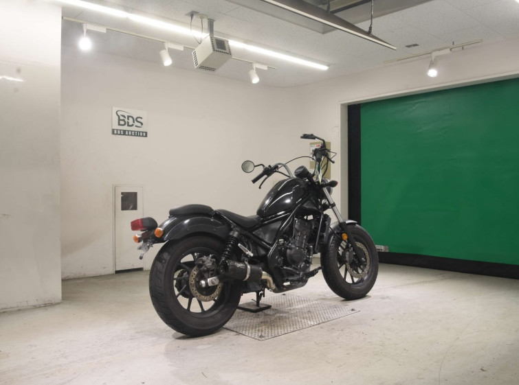 Мотоцикл Honda REBEL CMX250 з пробігом 31854 km