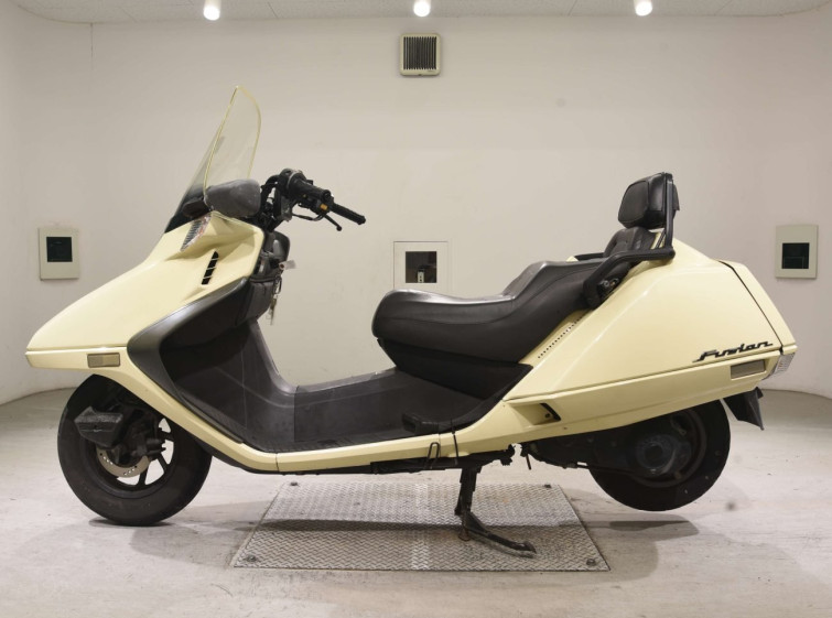 Мотоцикл Honda FUSION X с пробегом 11134 km