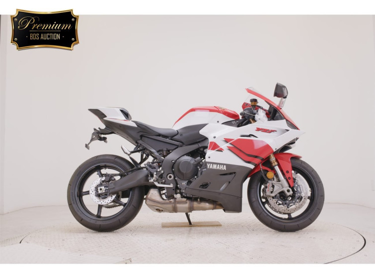 Мотоцикл Yamaha YZF-R9 с пробегом 271 km