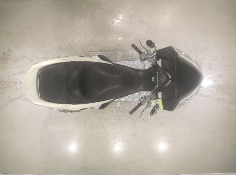 Мотоцикл Yamaha MAJESTY 250 з пробігом 42978 km