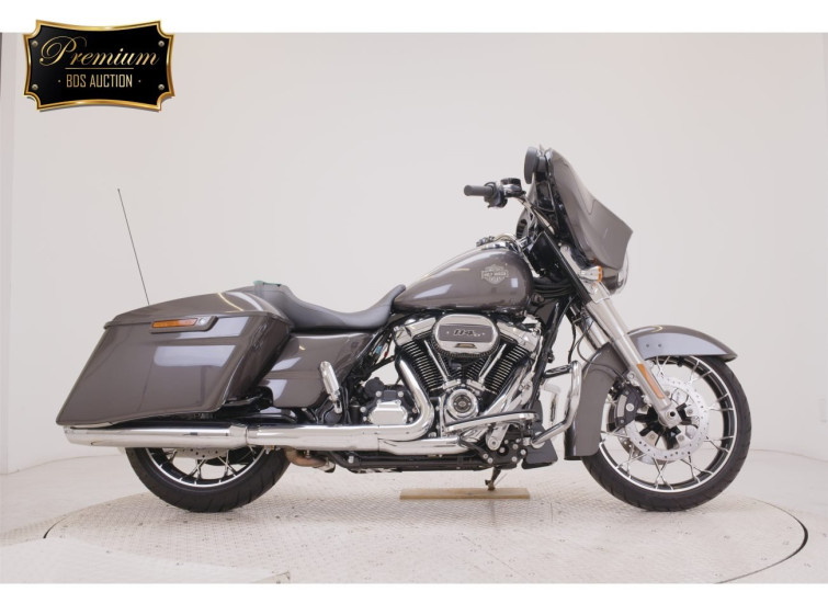 Мотоцикл HD SREET GLIDE FLHXS1690 с пробегом 821 km