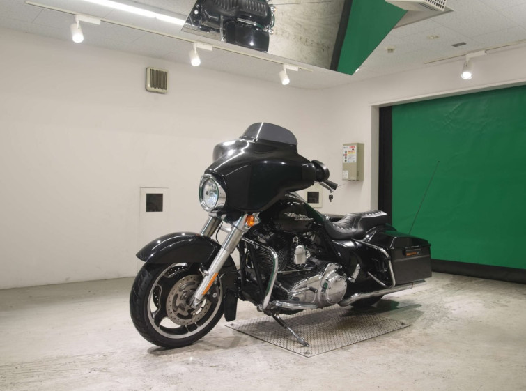 Мотоцикл HD SREET GLIDE FLHX1580 з пробігом 30050 km