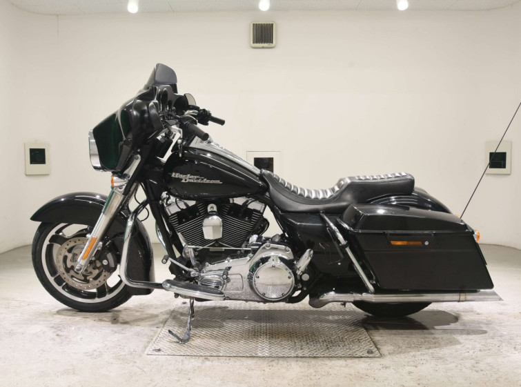 Мотоцикл HD SREET GLIDE FLHX1580 з пробігом 30050 km