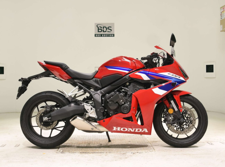 Мотоцикл Honda CB650R-2E CLUTCH з пробігом 8635 km
