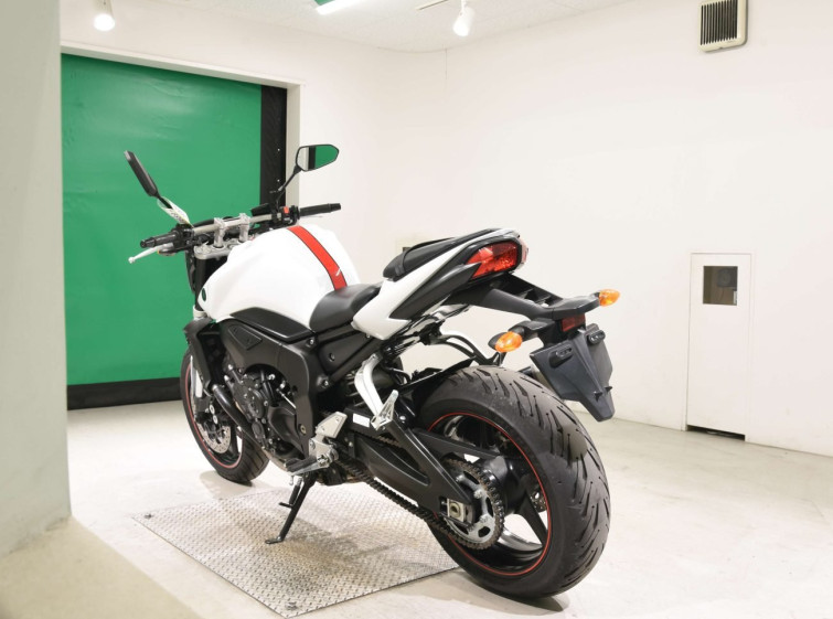 Мотоцикл Yamaha FZ1-N с пробегом 12429 km