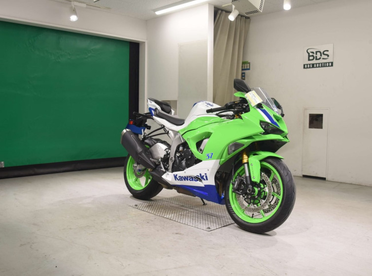 Мотоцикл Kawasaki ZX-6R с пробегом 2145 km