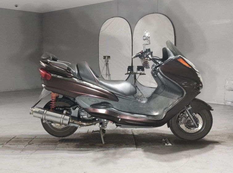 Мотоцикл Yamaha MAJESTY 250C з пробігом 45210 km
