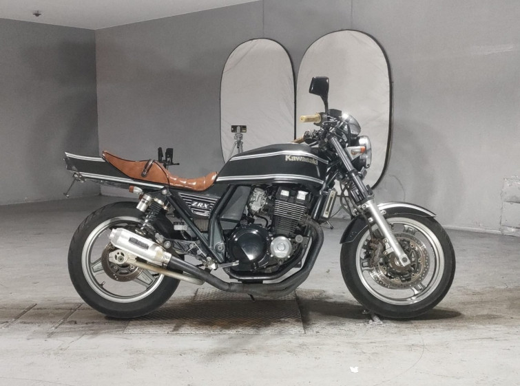 Мотоцикл Kawasaki ZRX400 с пробегом 15791 km